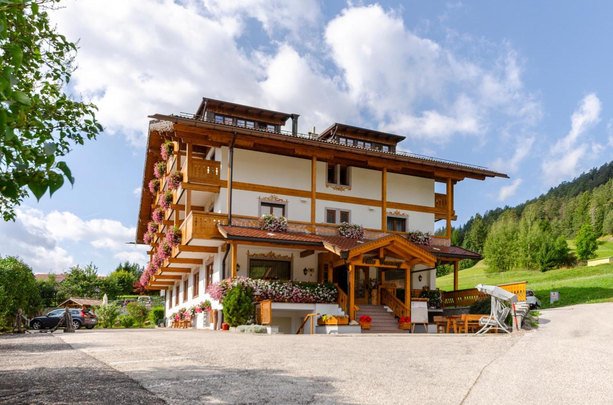 Villa Gemmy Pozza di Fassa Eksteriør bilde